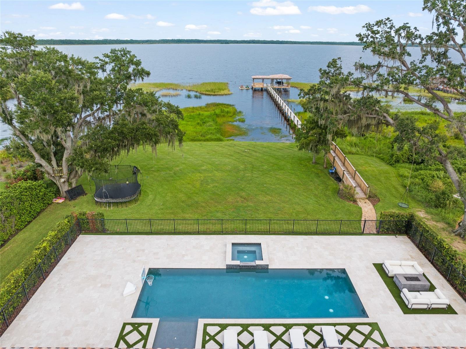 O6334835 Property Photo