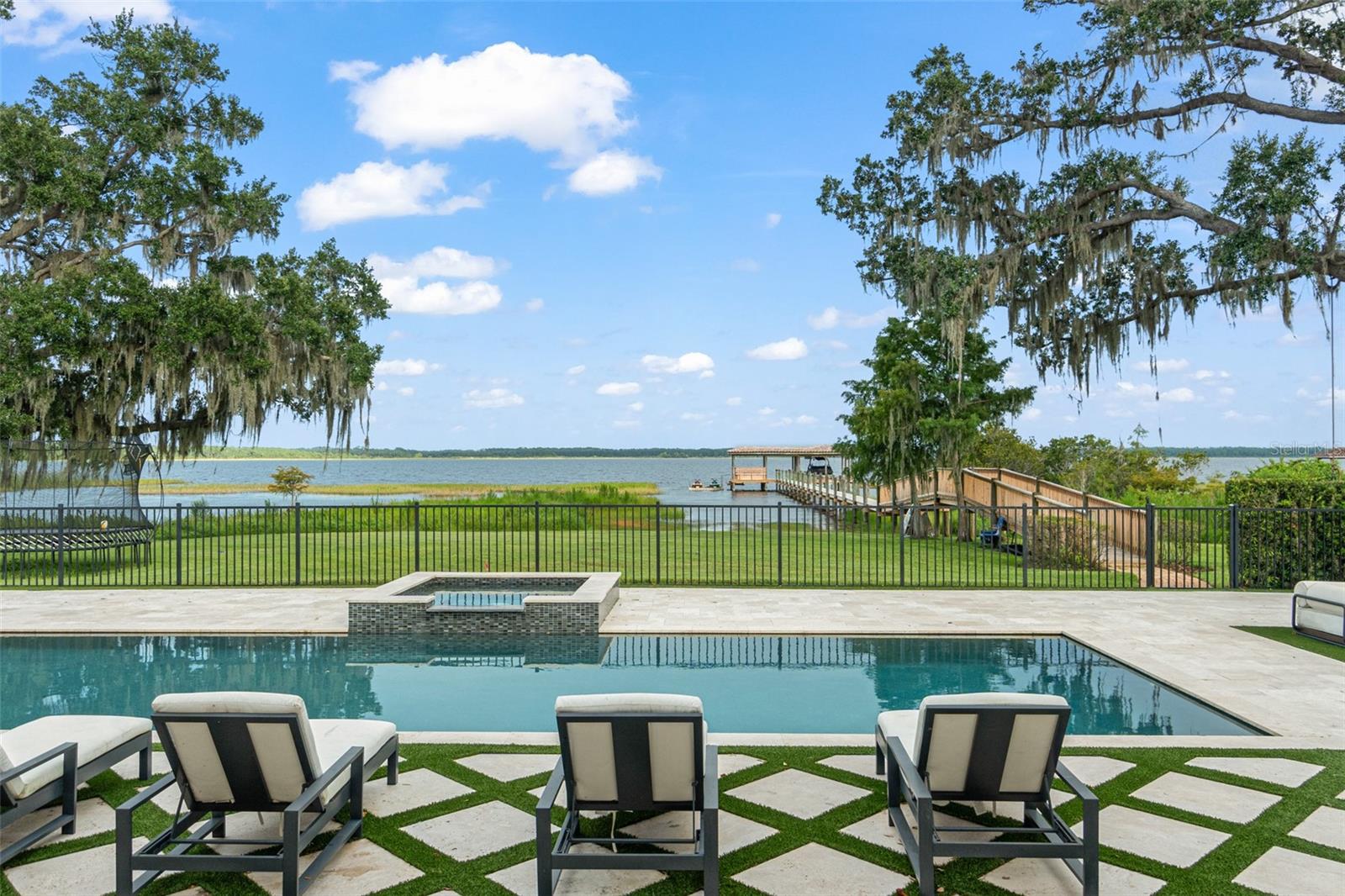 O6334835 Property Photo