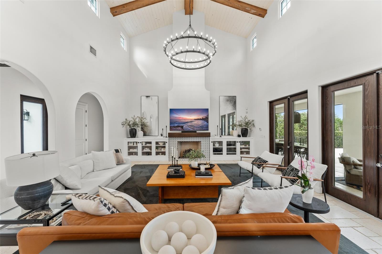 O6334835 Property Photo