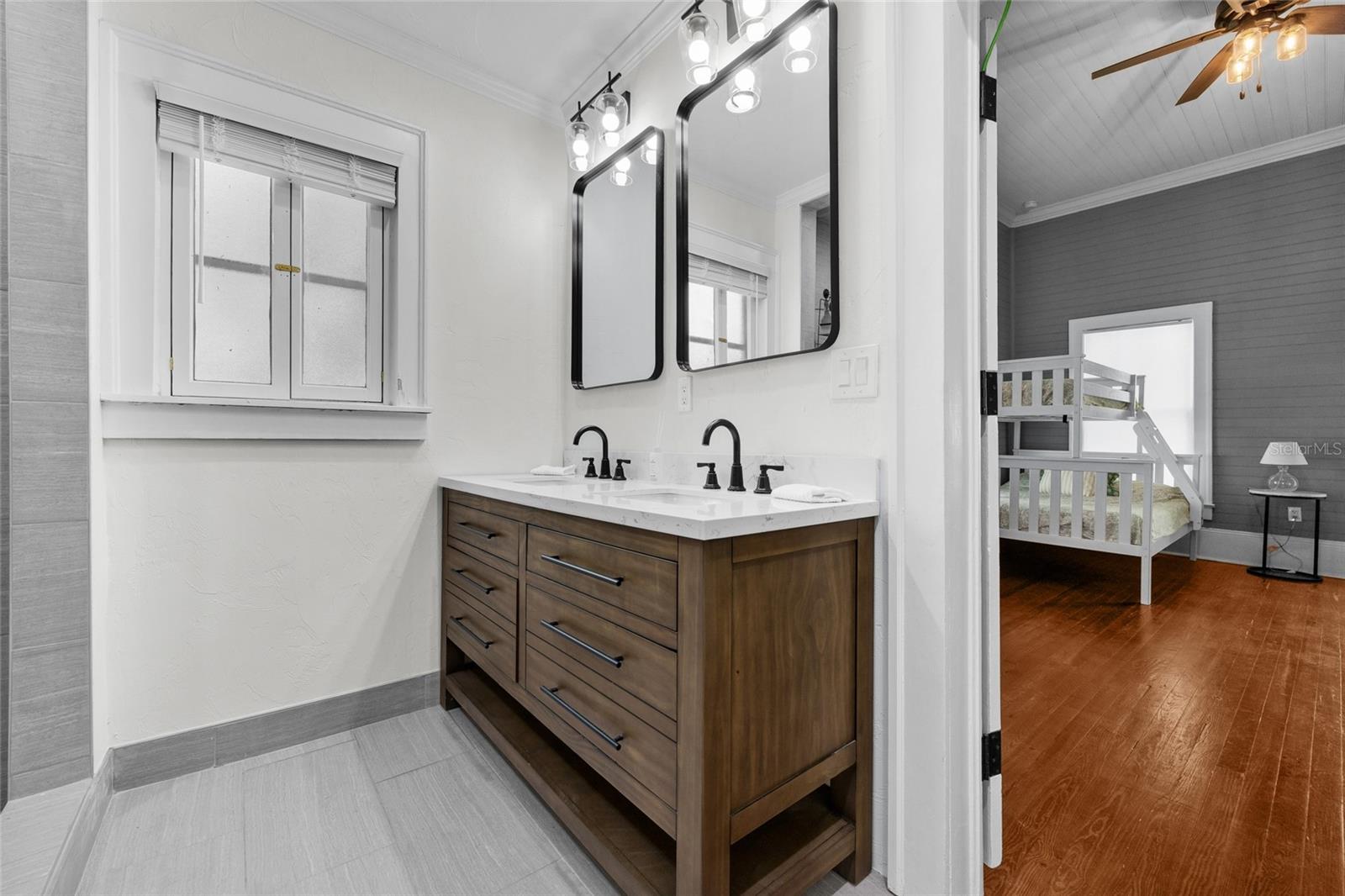 18406 HIGH SPRINGS MAIN ST, HIGH SPRINGS, FL, 32643