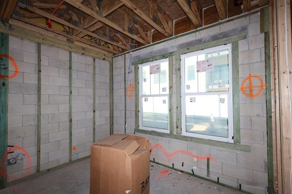 TB8416204 Property Photo