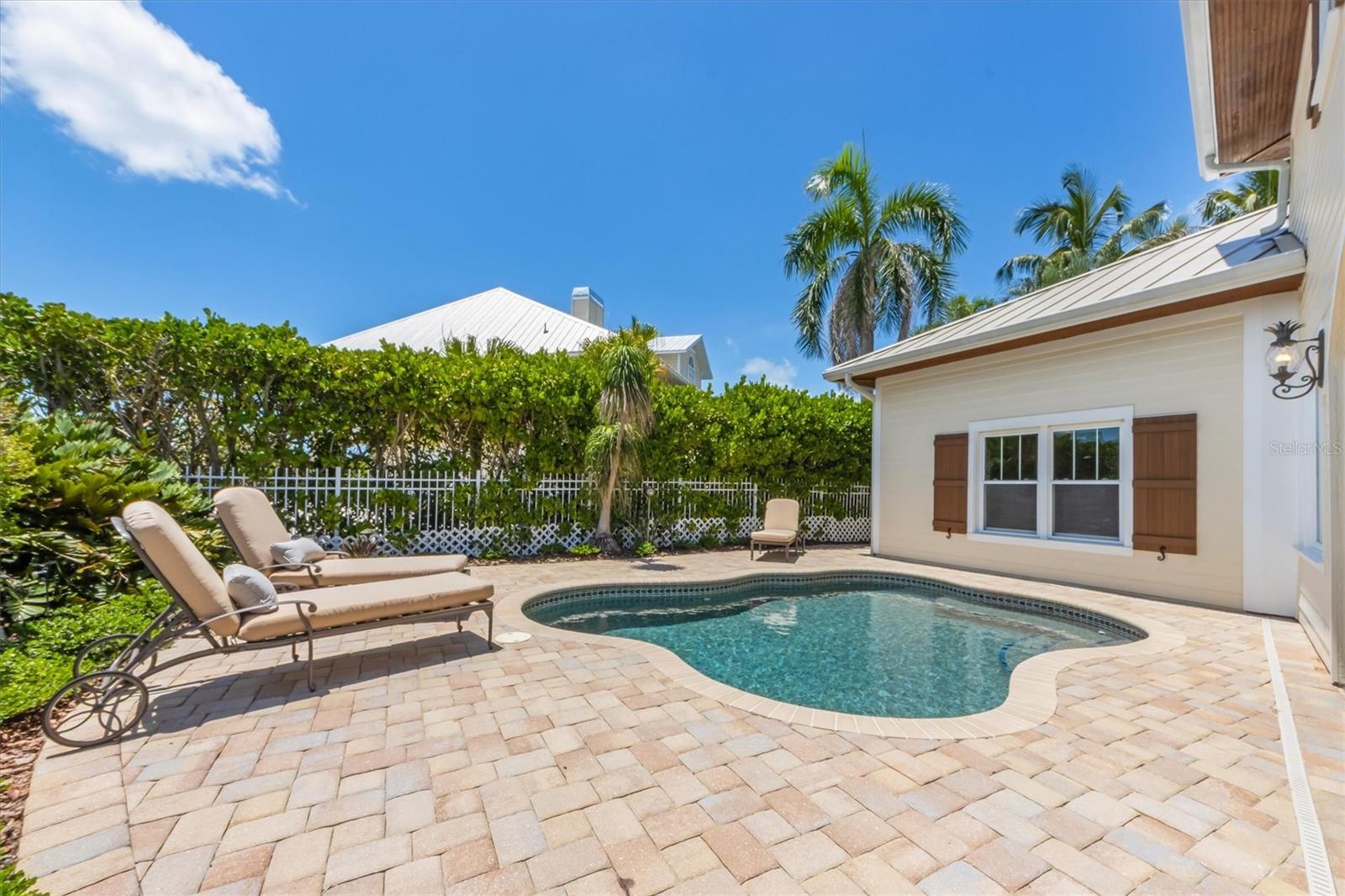 A4661670 Property Photo