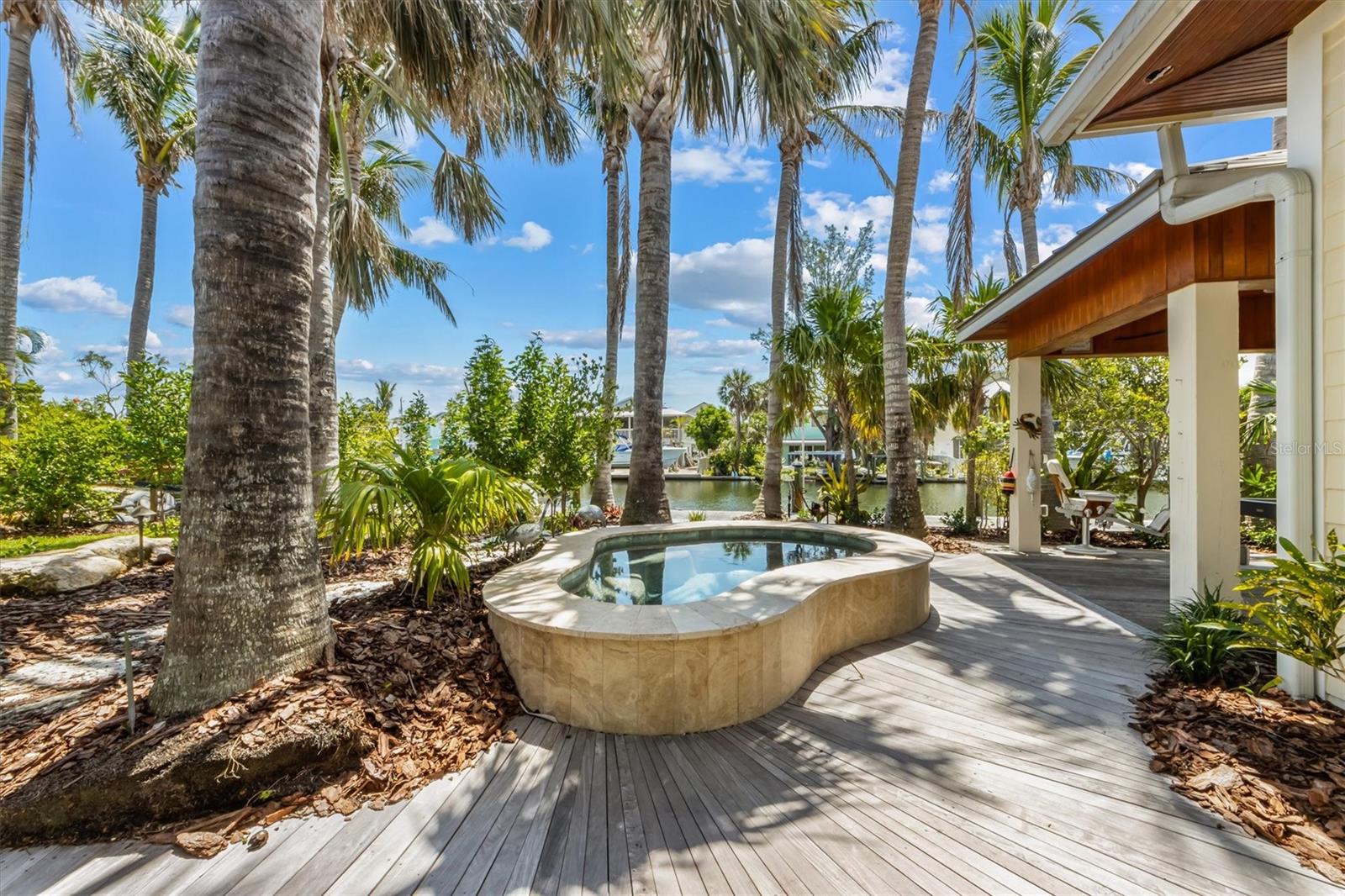 A4661670 Property Photo