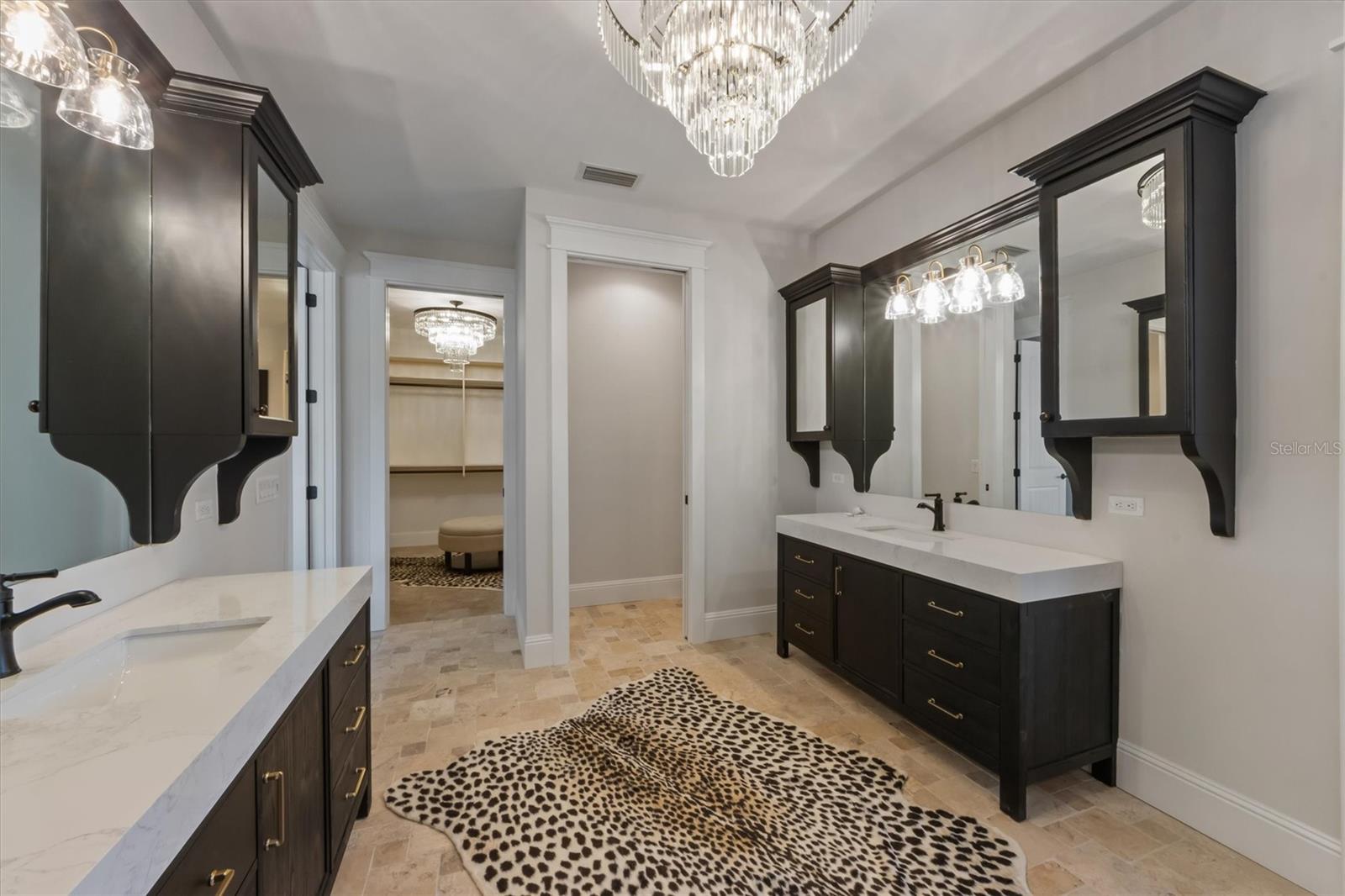 A4661670 Property Photo