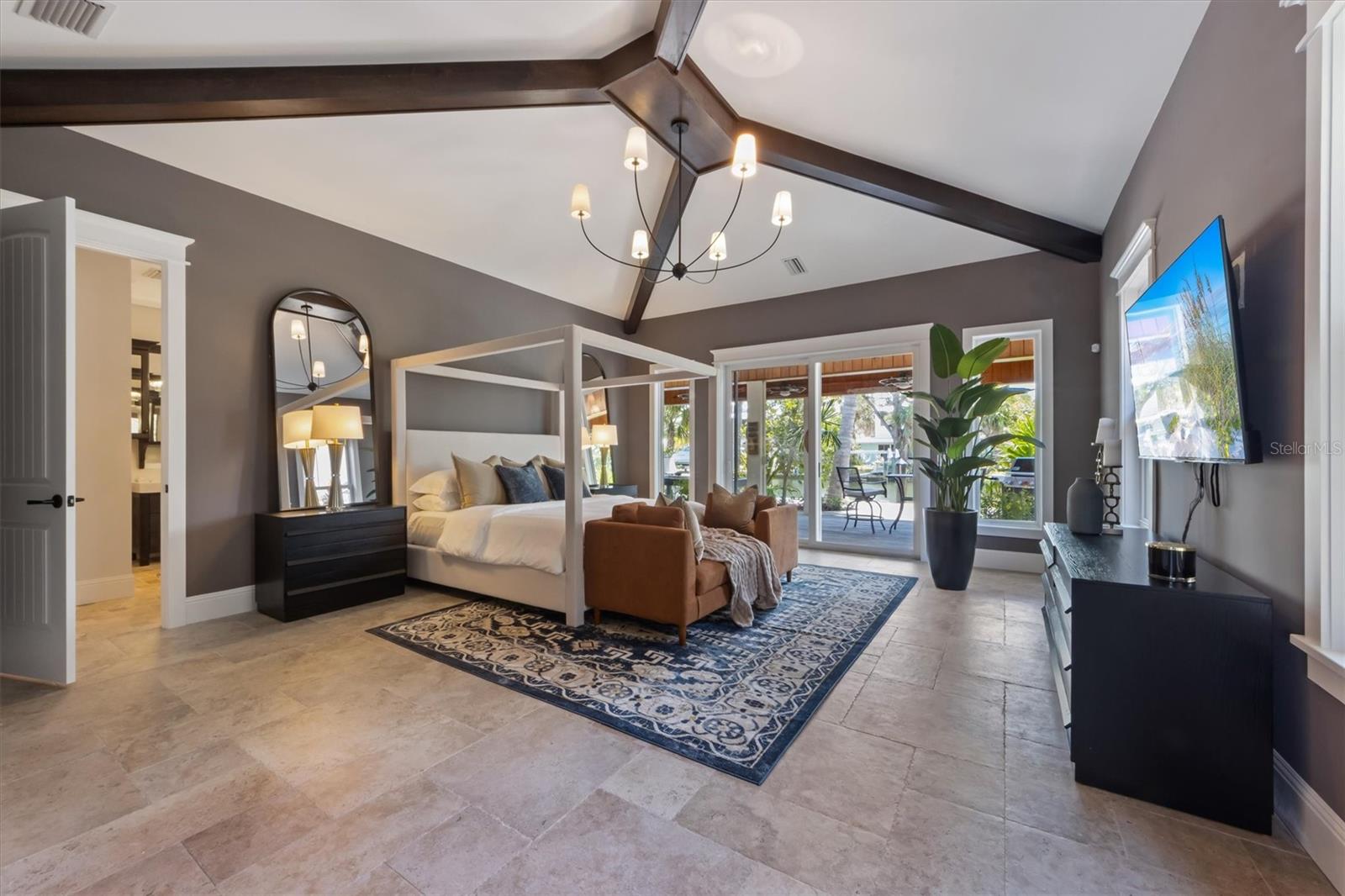 A4661670 Property Photo