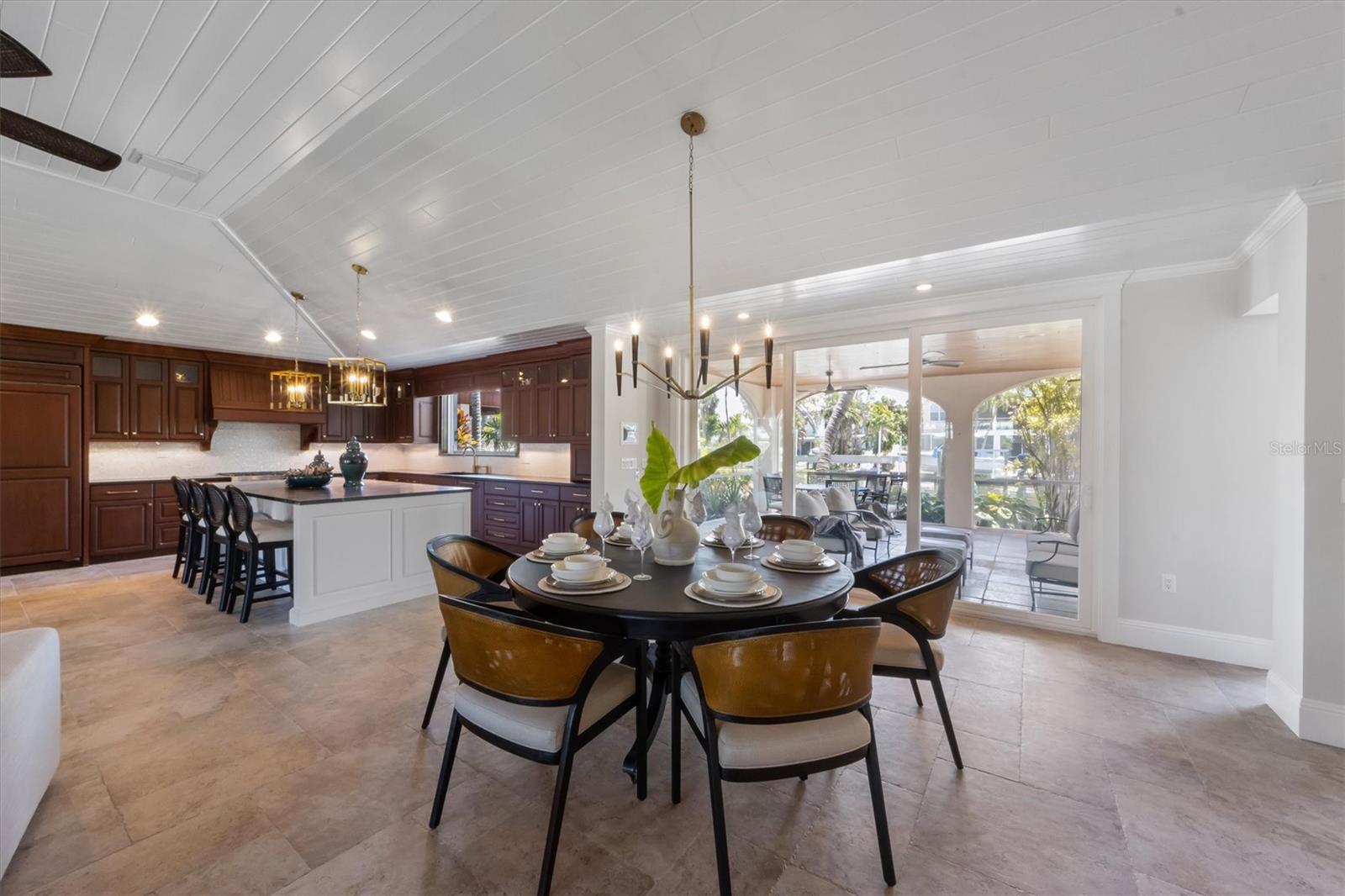 A4661670 Property Photo