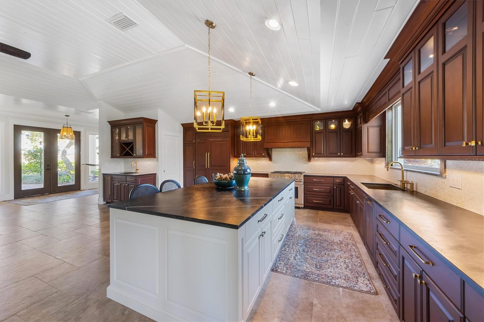 A4661670 Property Photo