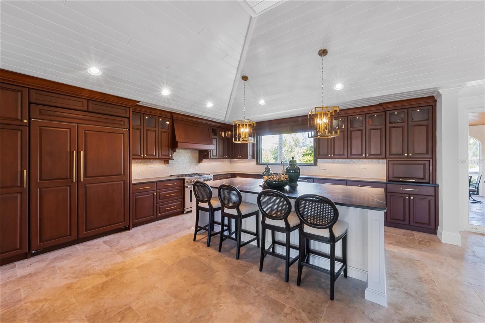 A4661670 Property Photo