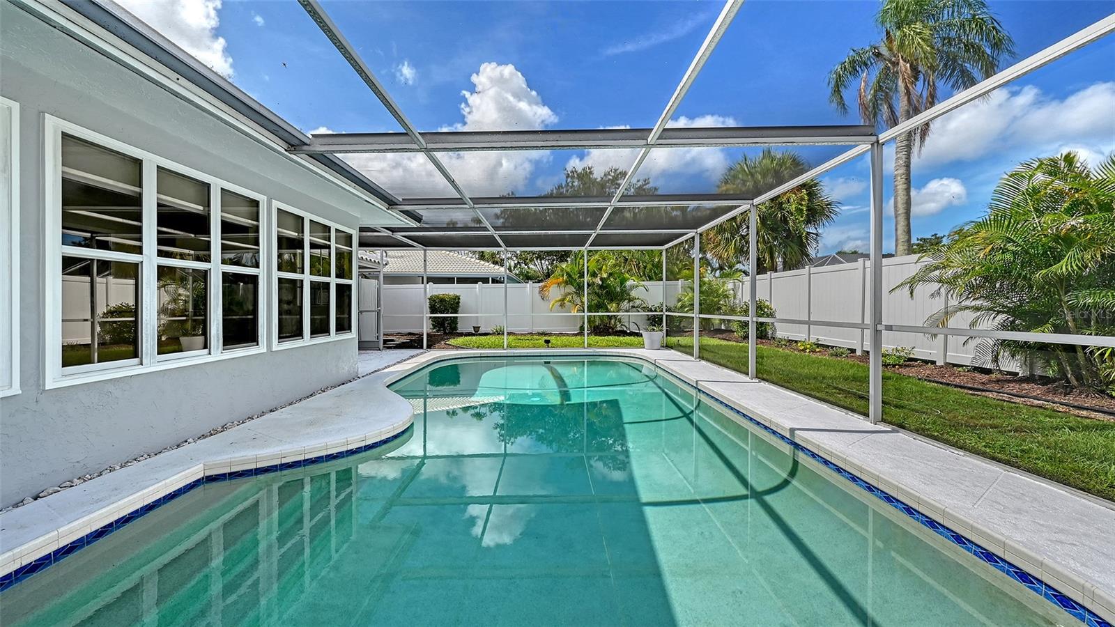 A4661671 Property Photo