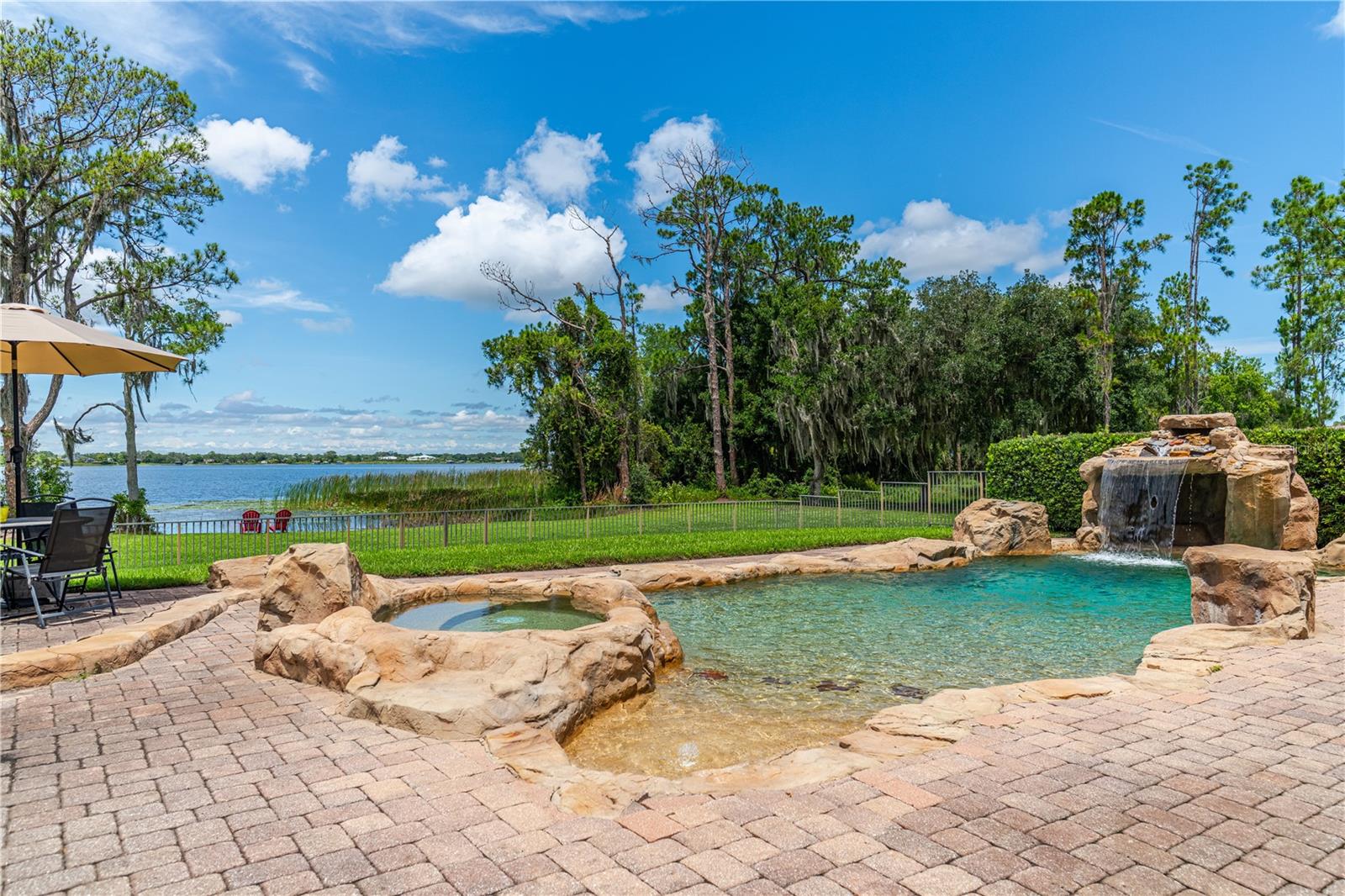 S5132509 Property Photo