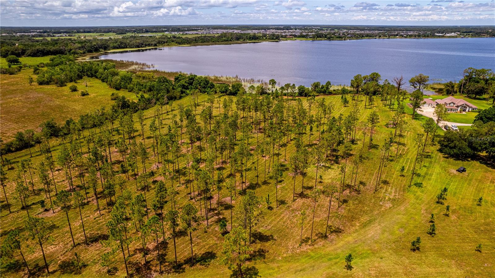 S5132509 Property Photo