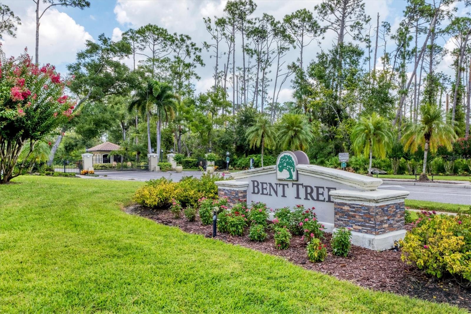 A4661675 Property Photo