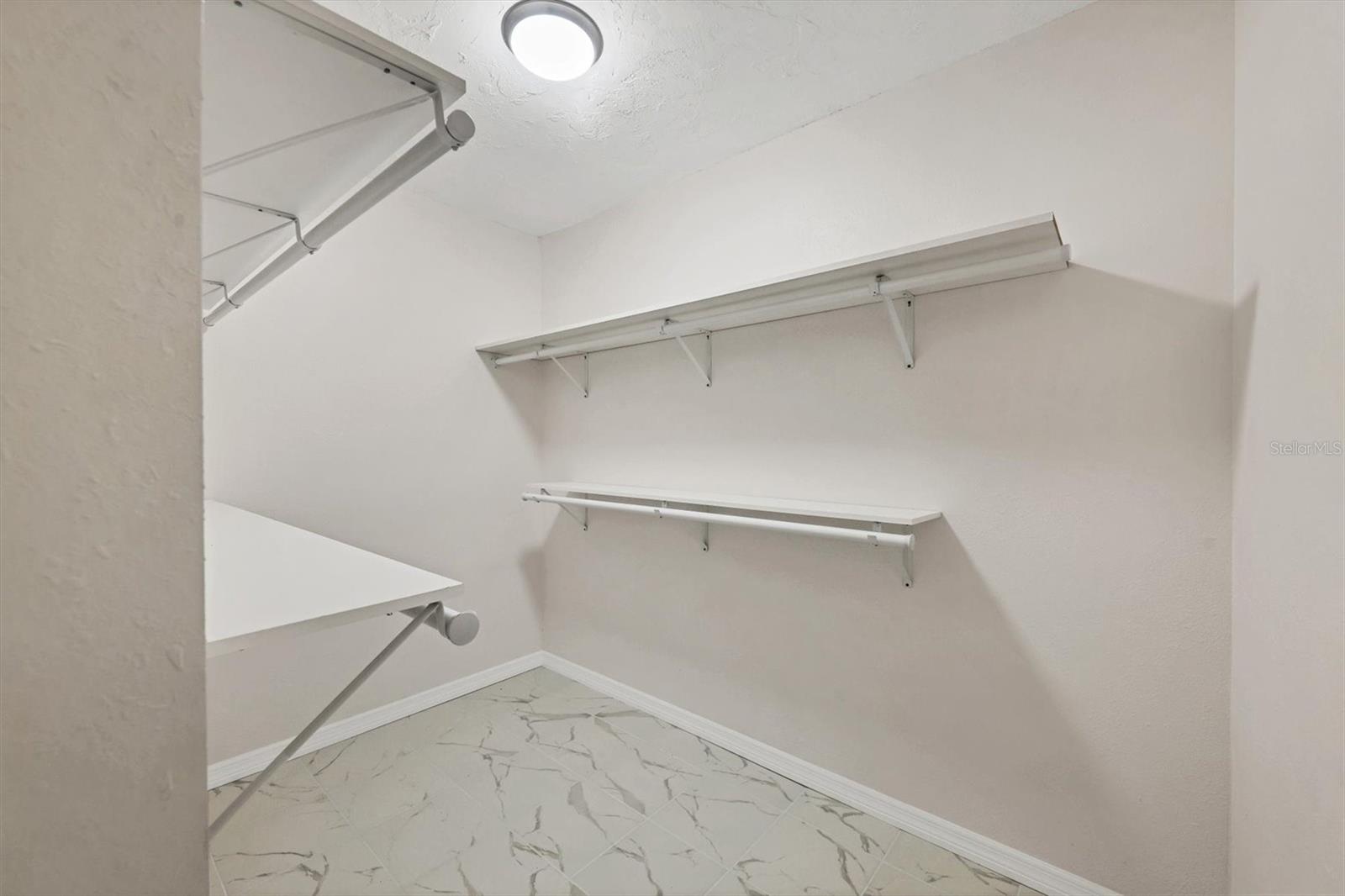 A4661675 Property Photo