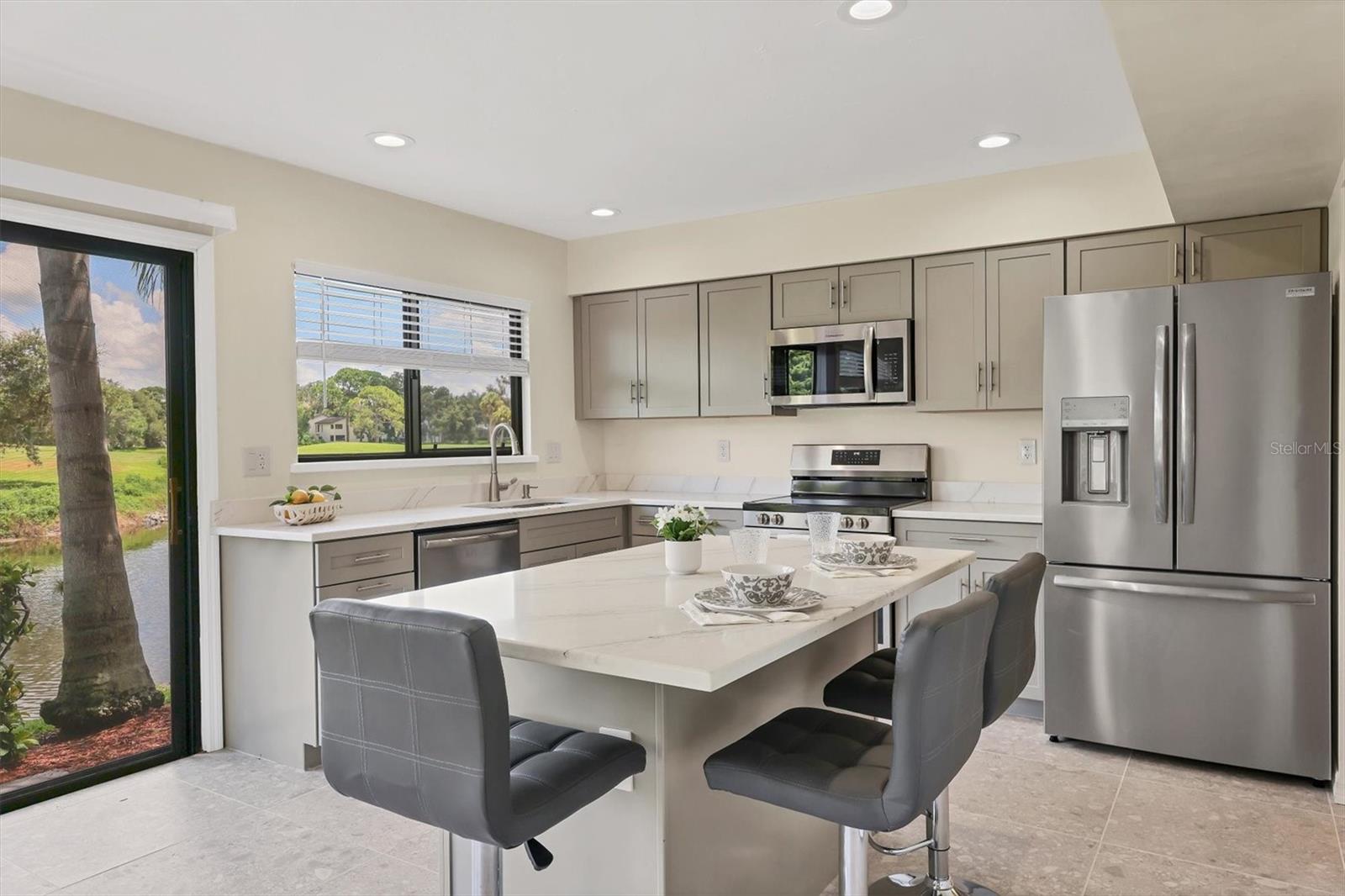 A4661675 Property Photo