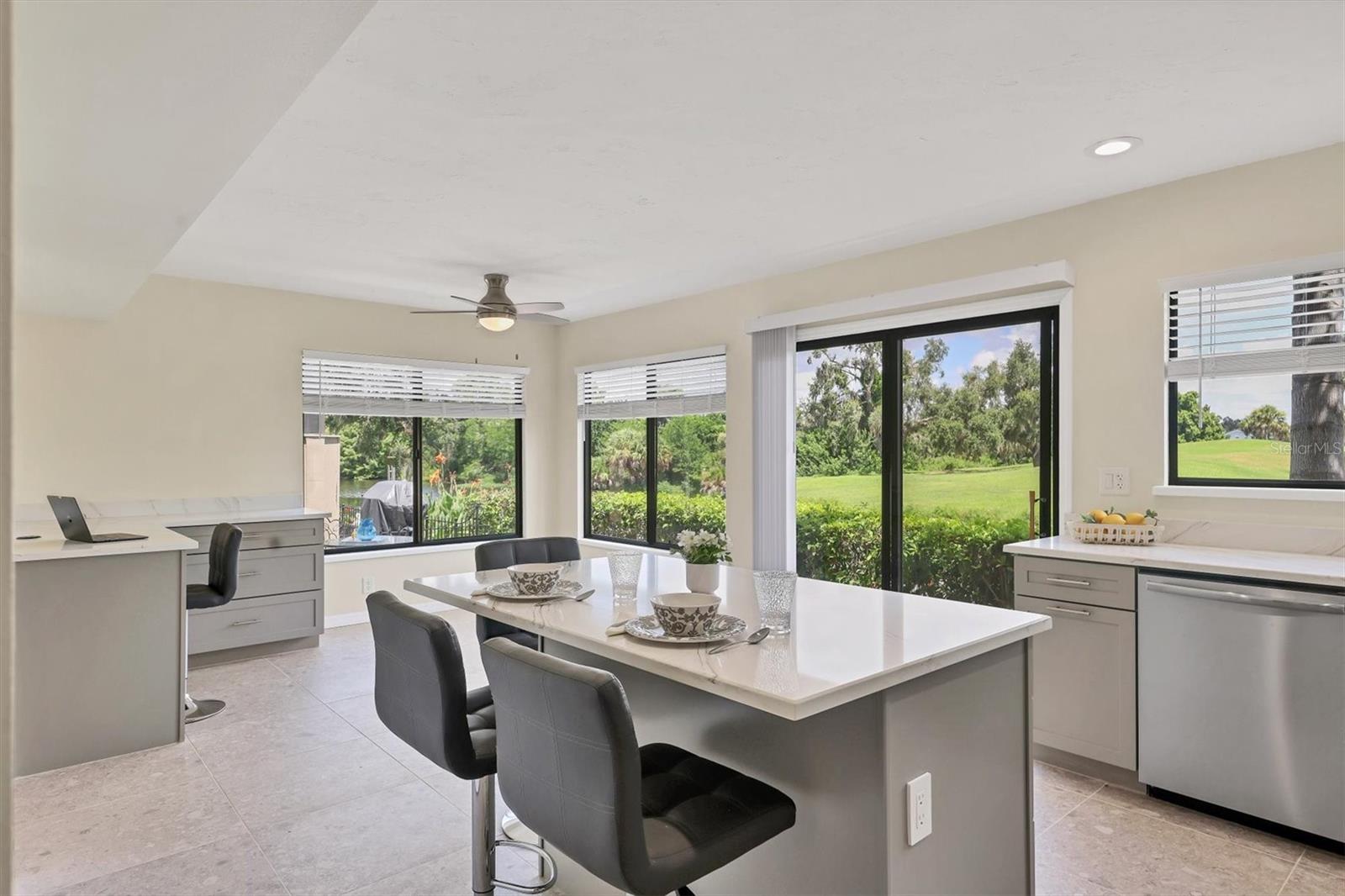 A4661675 Property Photo