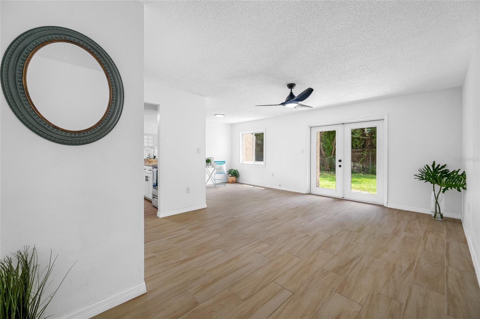 TB8416229 Property Photo