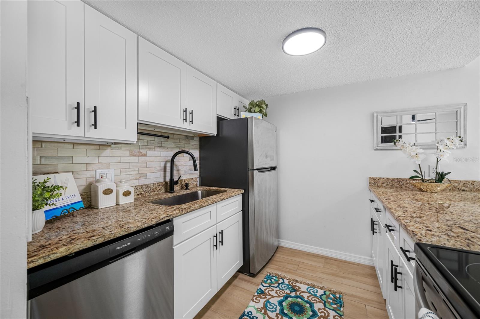 TB8416229 Property Photo