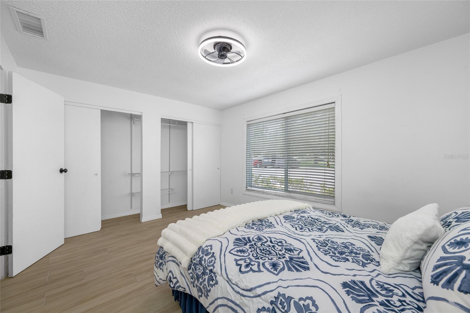 TB8416229 Property Photo