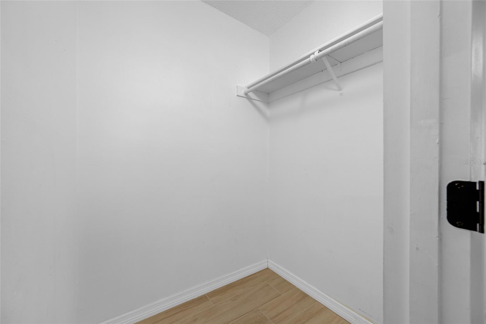 TB8416229 Property Photo