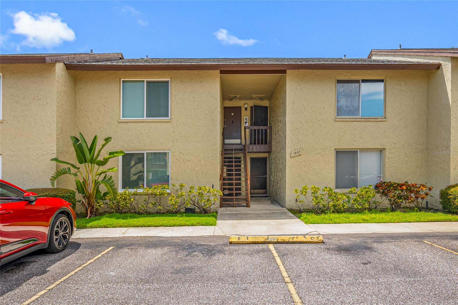 TB8416229 Property Photo