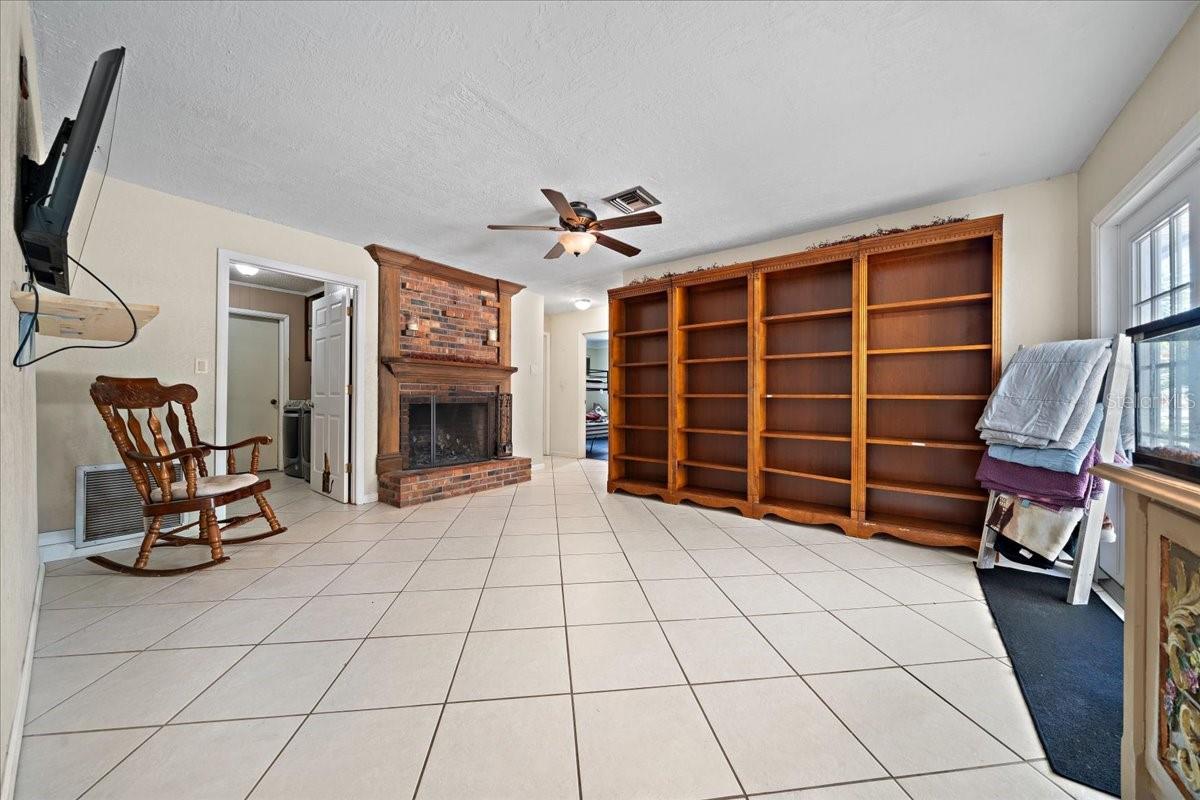 4611 NE 4TH AVE, OCALA, FL, 34479