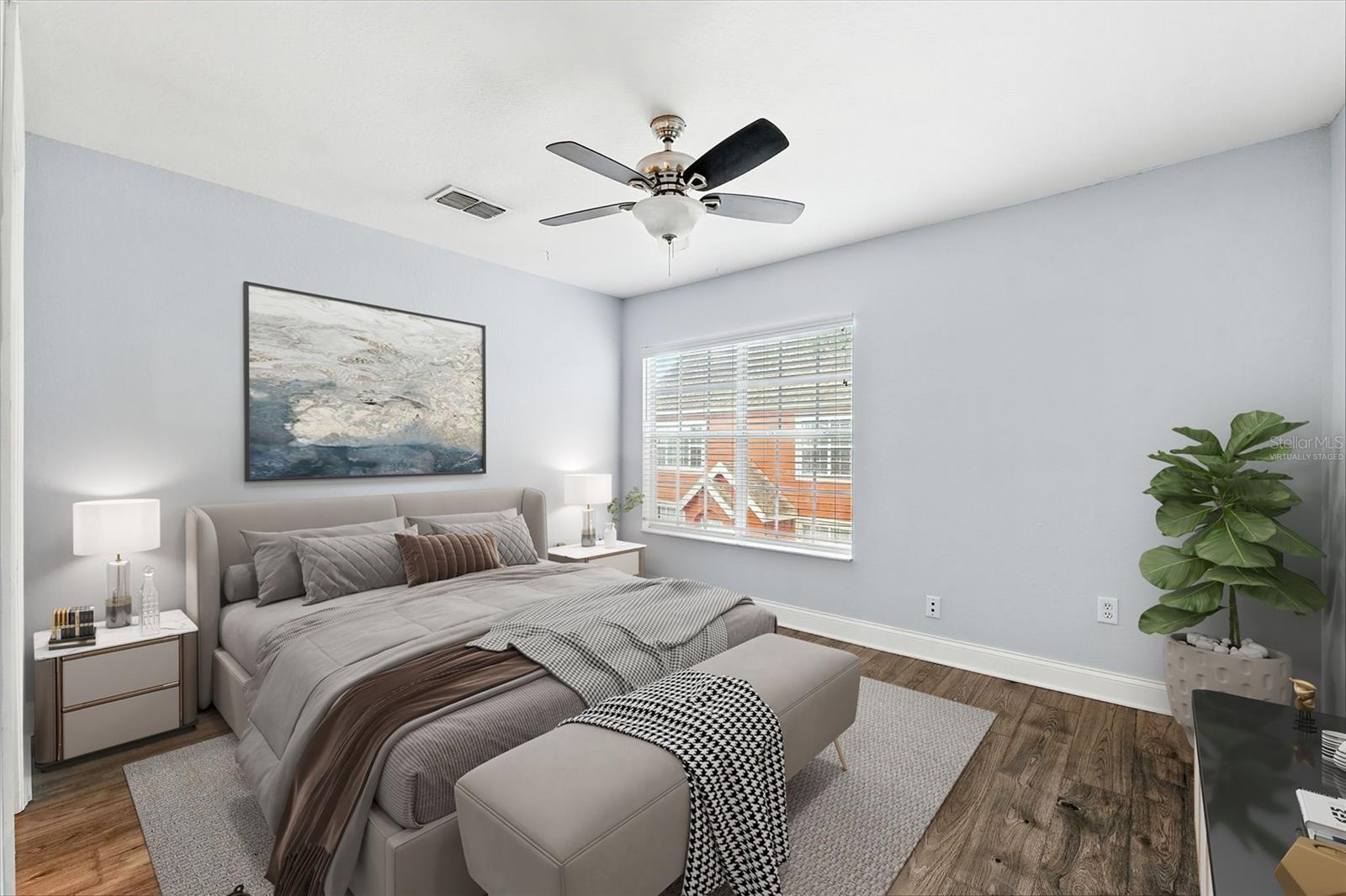 This photo has been Virtually Staged.