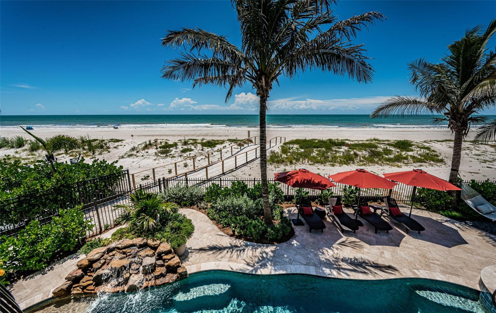 TB8416277 Property Photo