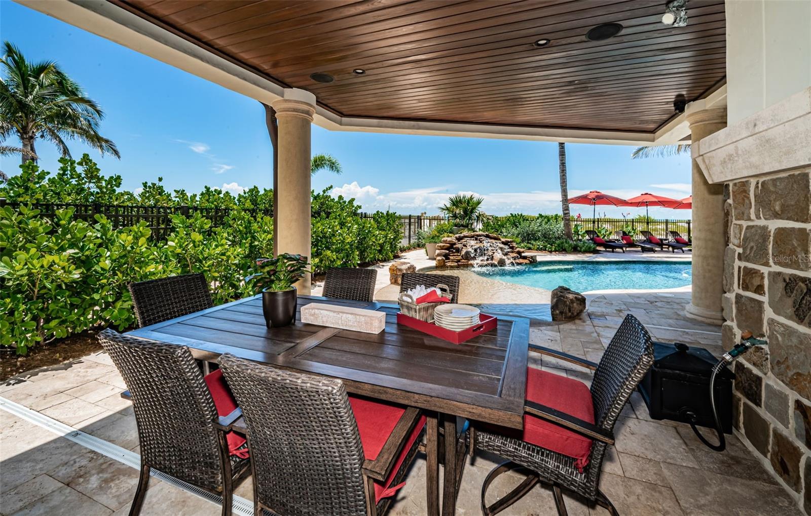 TB8416277 Property Photo