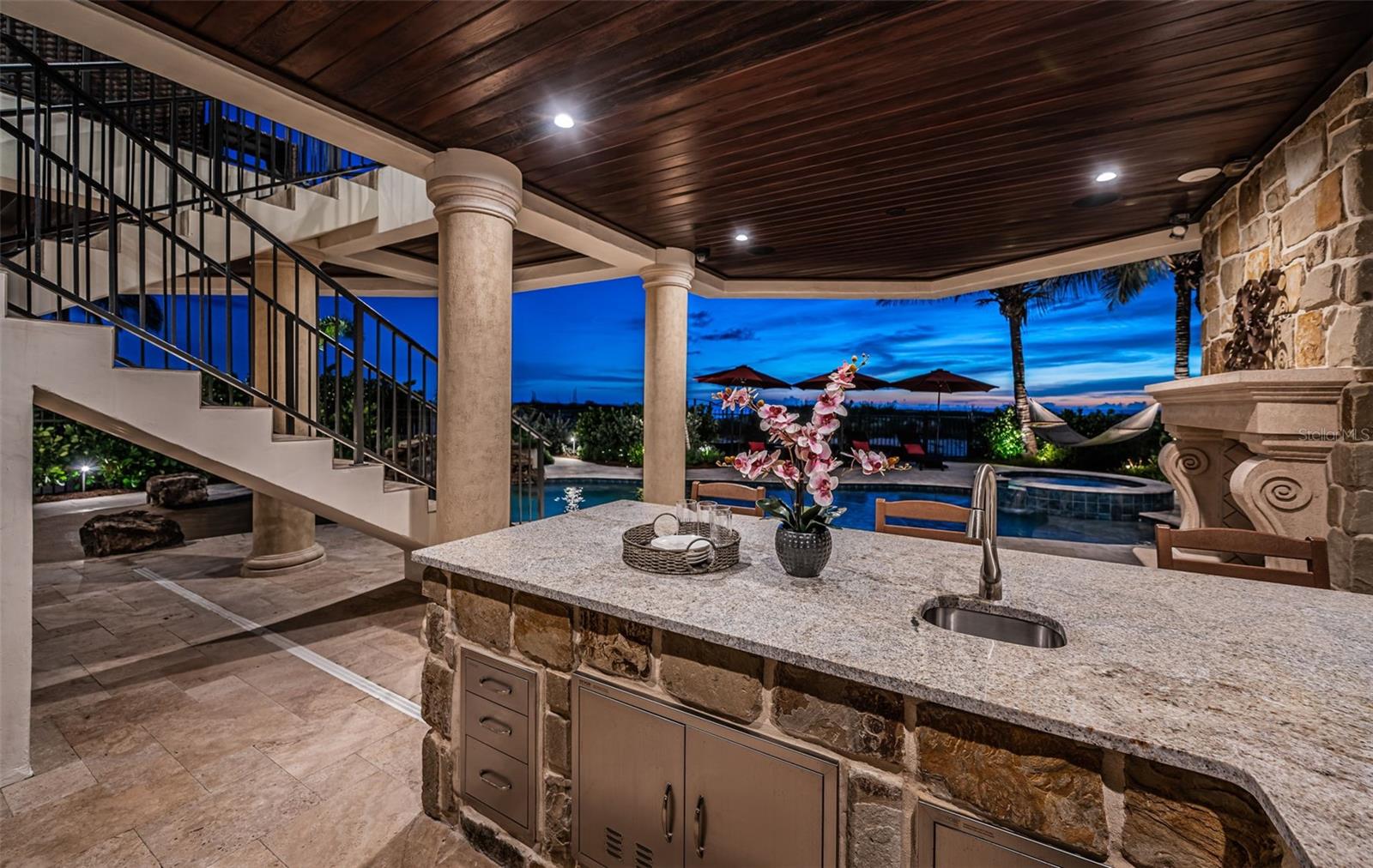 TB8416277 Property Photo