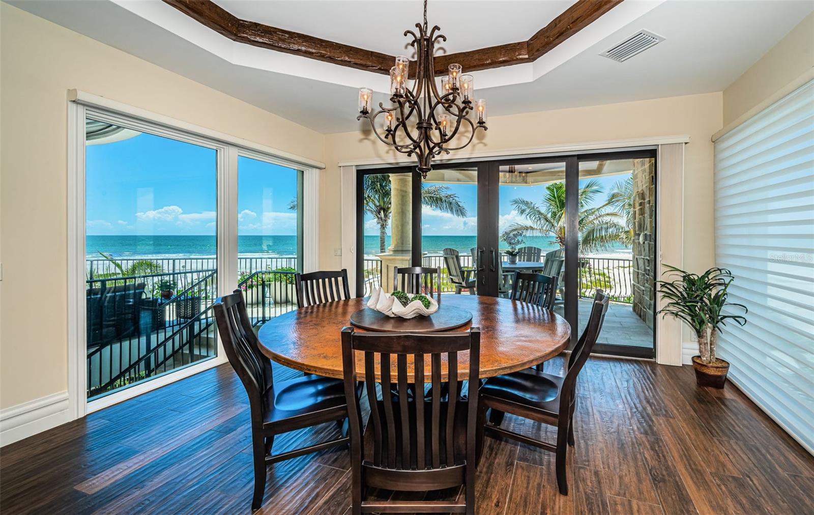 TB8416277 Property Photo