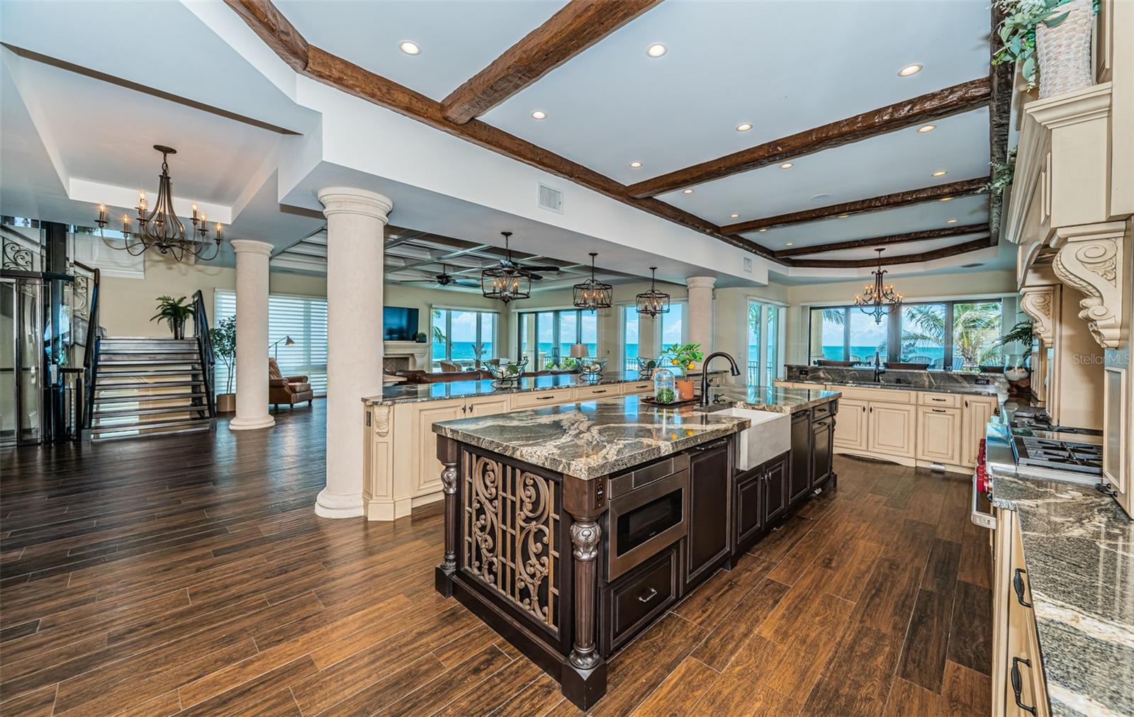 TB8416277 Property Photo