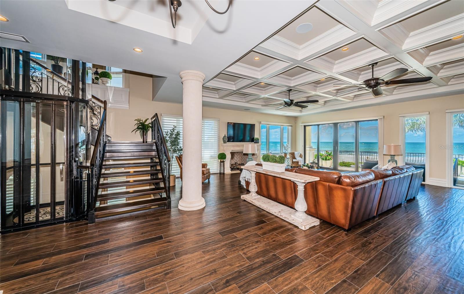 TB8416277 Property Photo