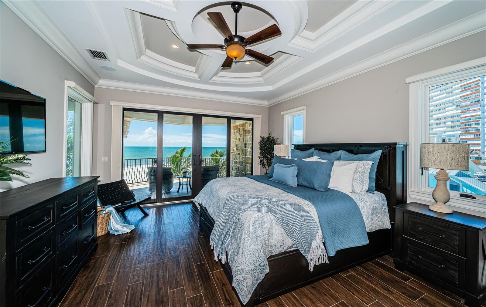 TB8416277 Property Photo