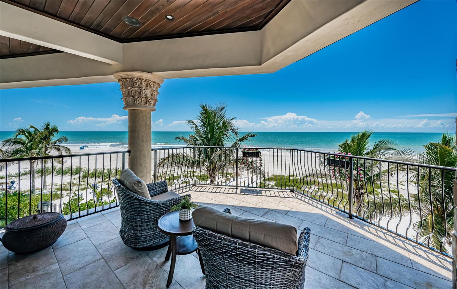 TB8416277 Property Photo