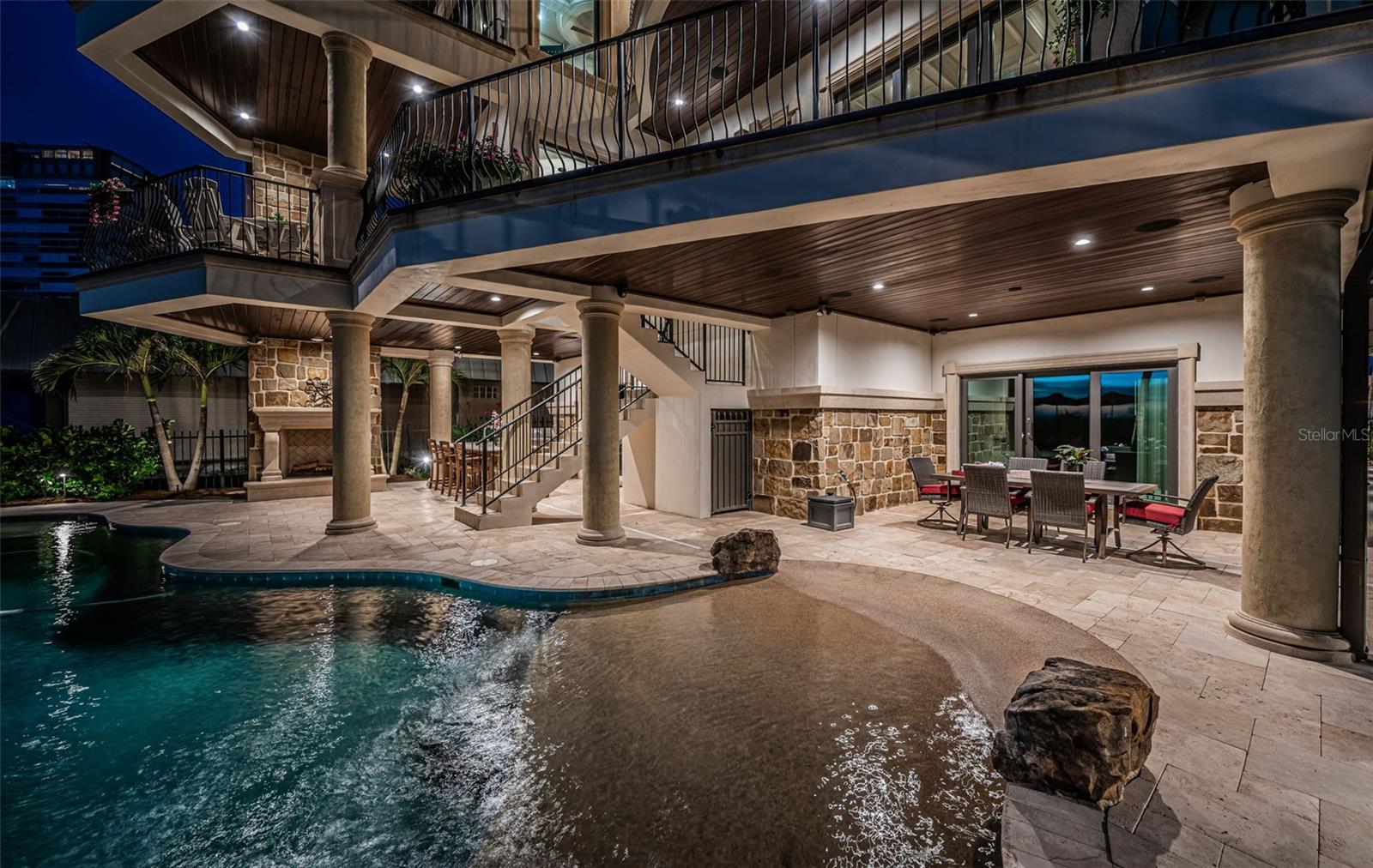 TB8416277 Property Photo