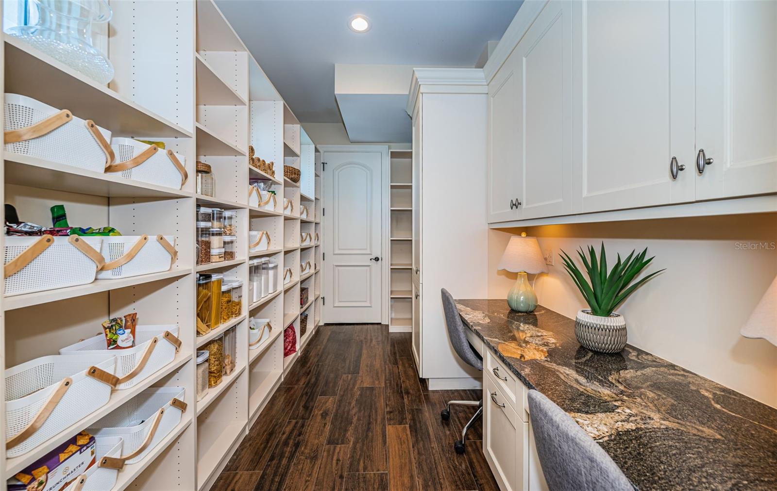 TB8416277 Property Photo