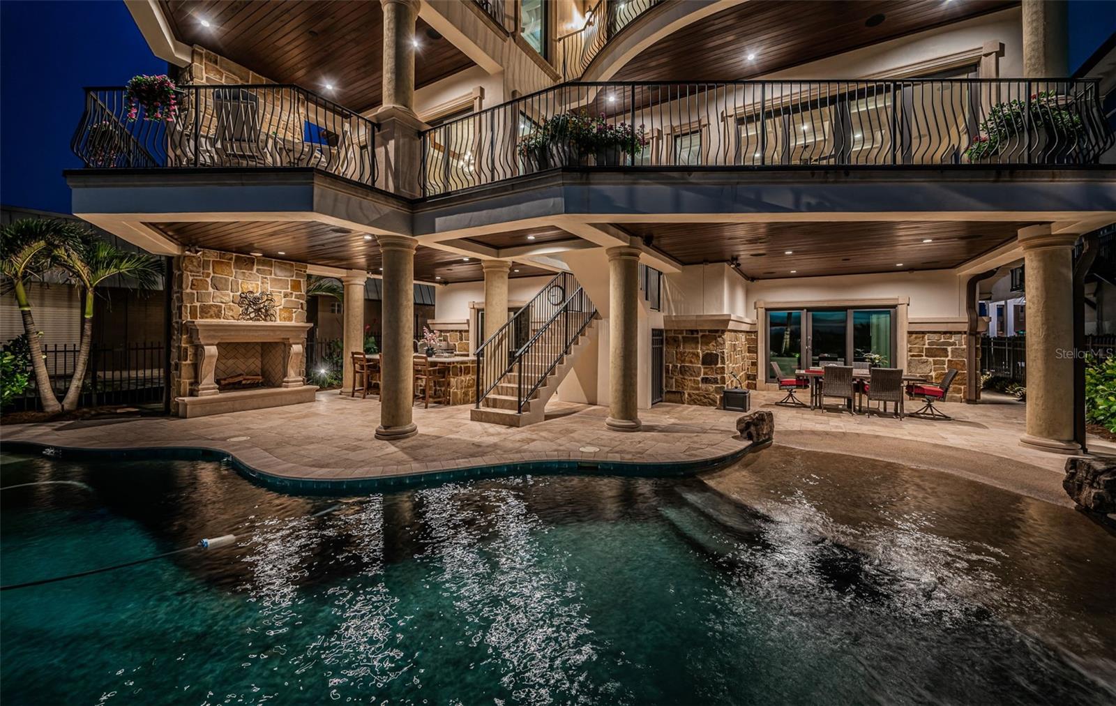 TB8416277 Property Photo