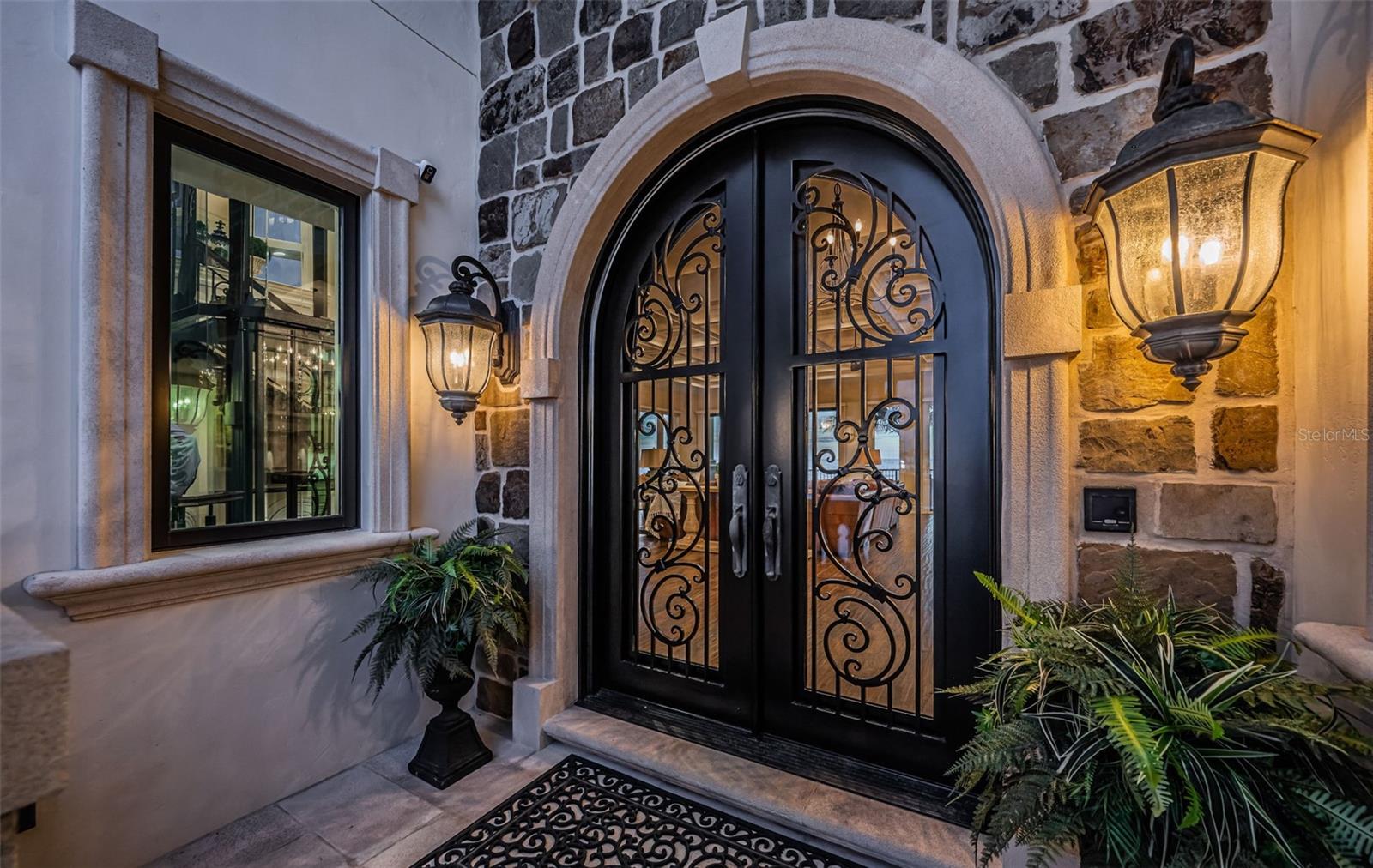 TB8416277 Property Photo