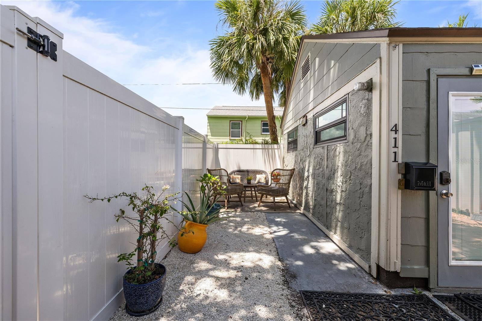 2859 DARTMOUTH AVE N #411 29th St N, ST PETERSBURG, FL, 33713