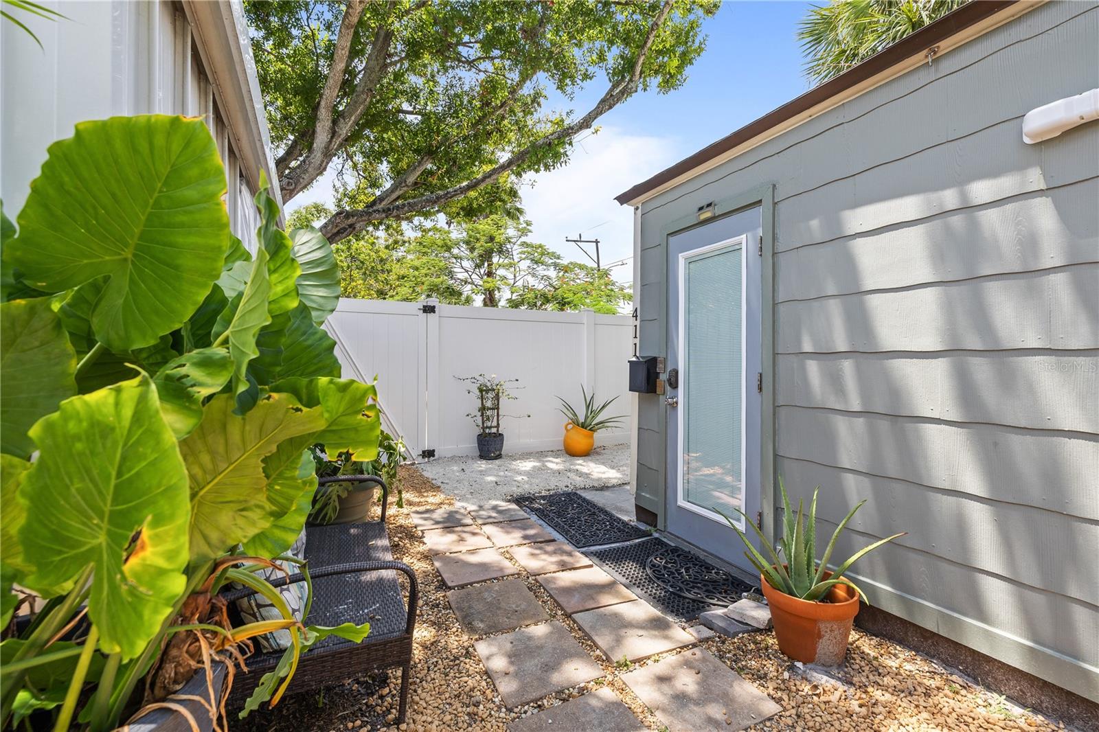 2859 DARTMOUTH AVE N #411 29th St N, ST PETERSBURG, FL, 33713