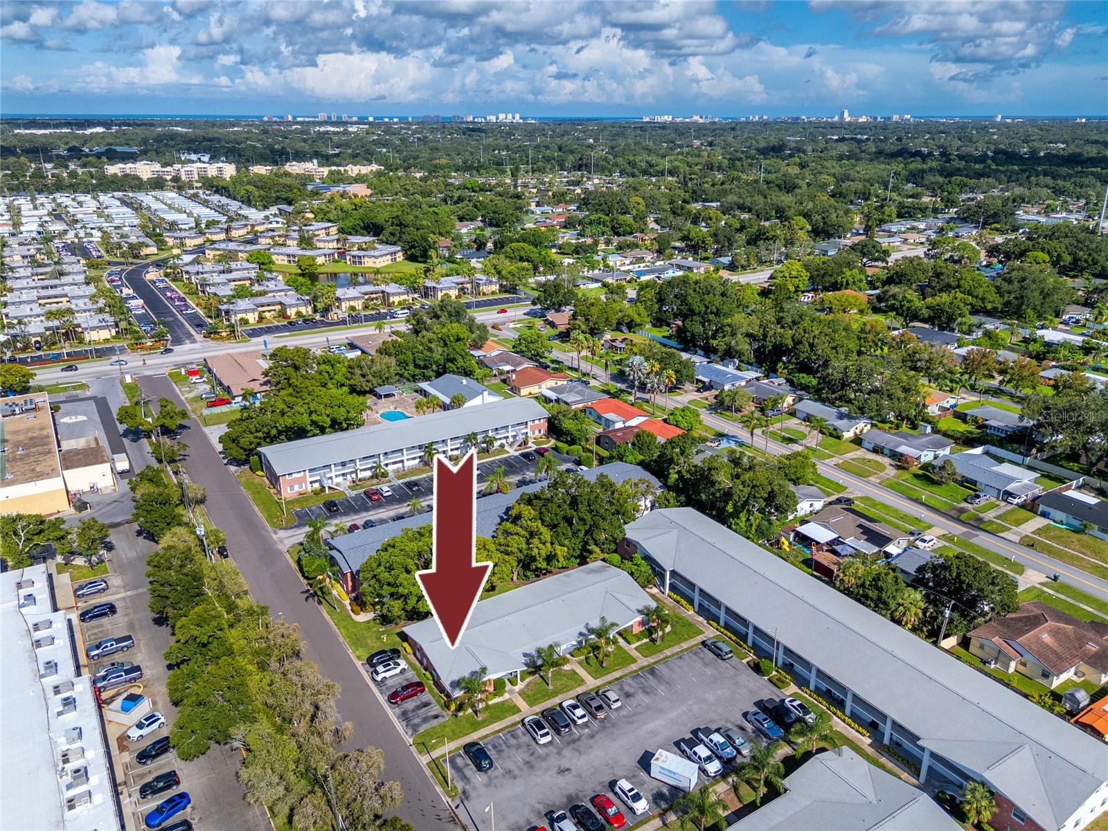 400 BRANDY WINE DR #400, LARGO, FL, 33771