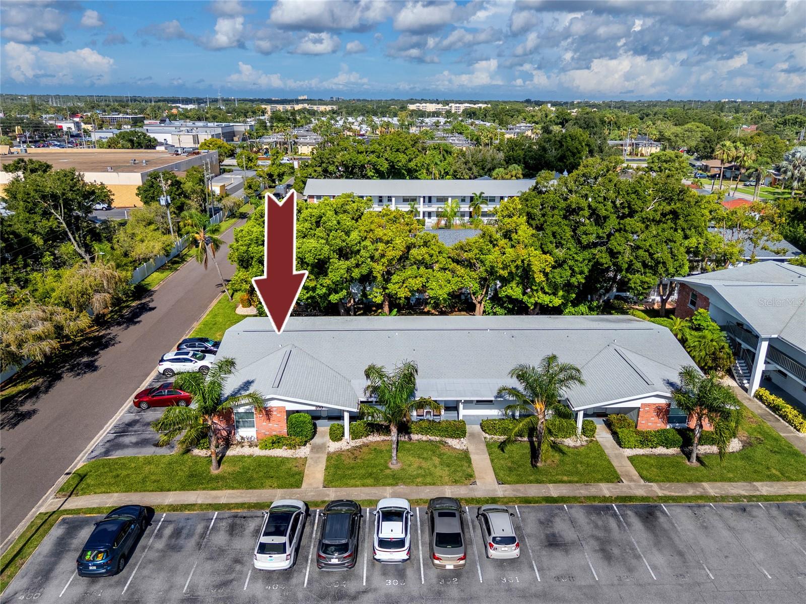 400 BRANDY WINE DR #400, LARGO, FL, 33771