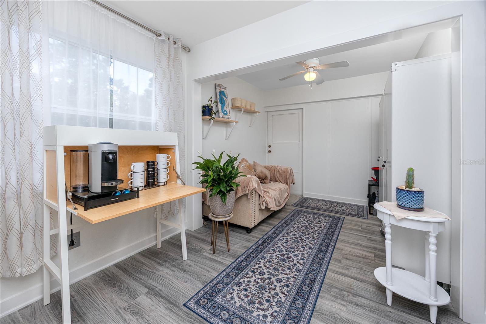 400 BRANDY WINE DR #400, LARGO, FL, 33771