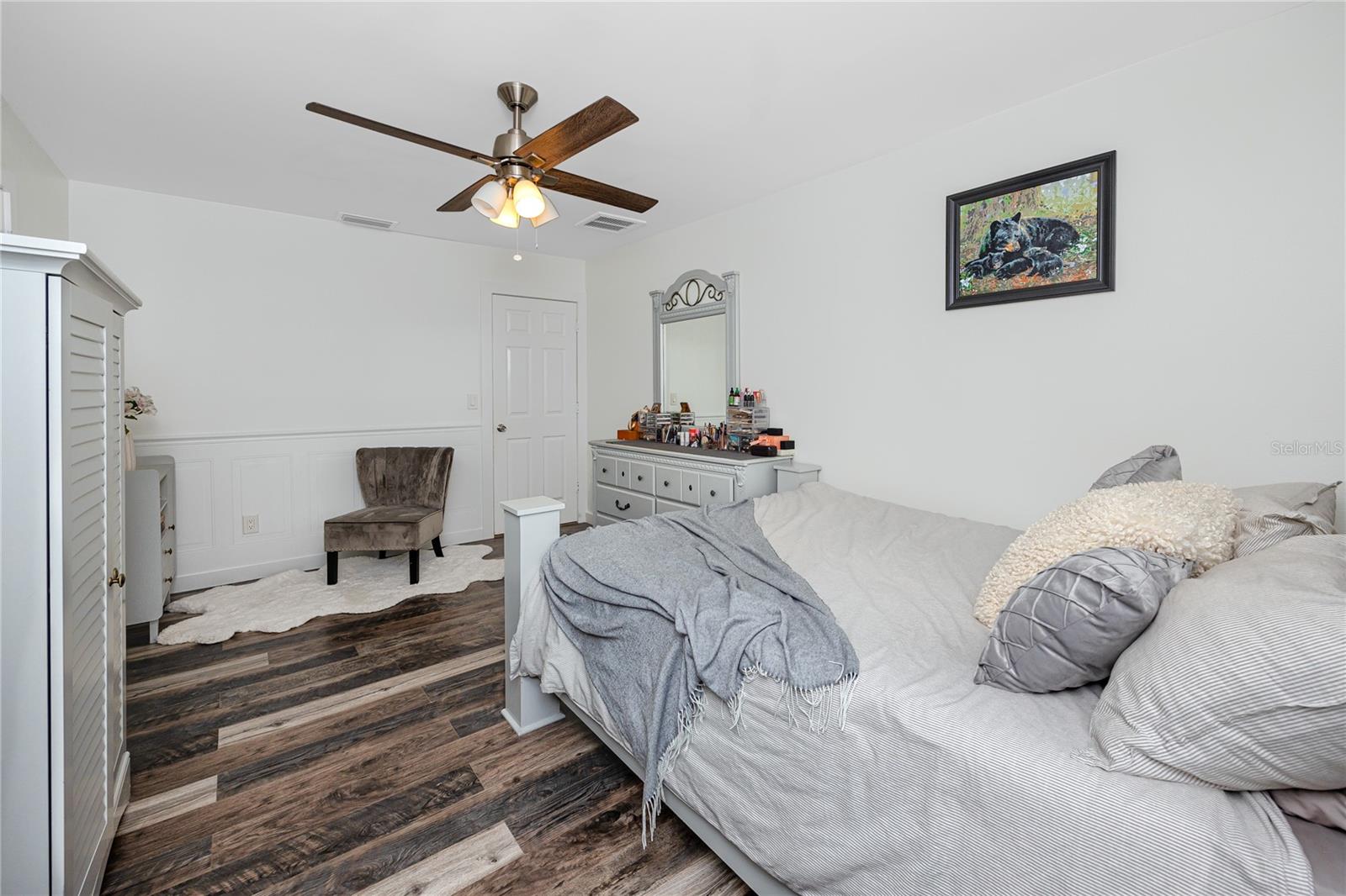 400 BRANDY WINE DR #400, LARGO, FL, 33771