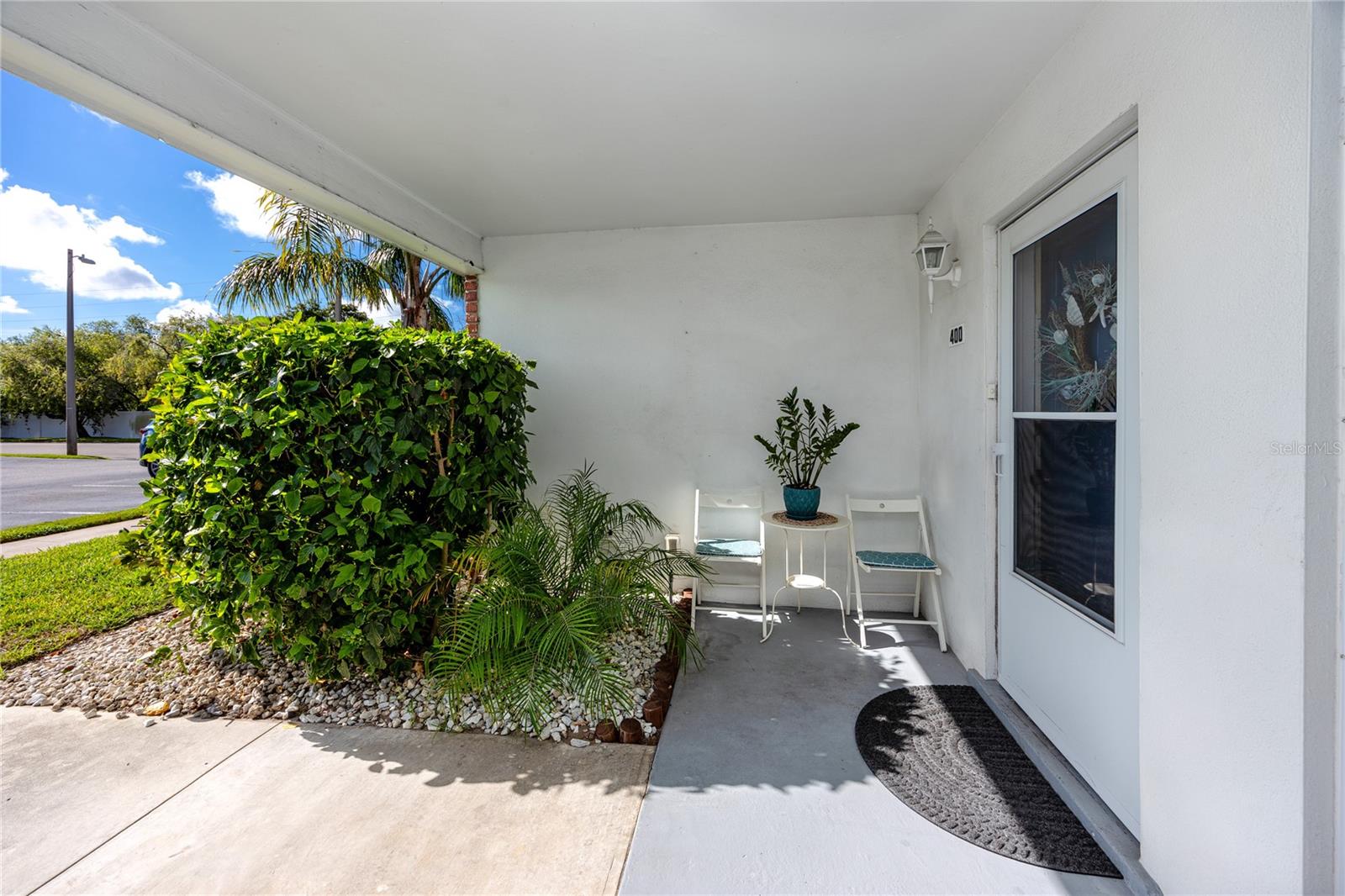 400 BRANDY WINE DR #400, LARGO, FL, 33771