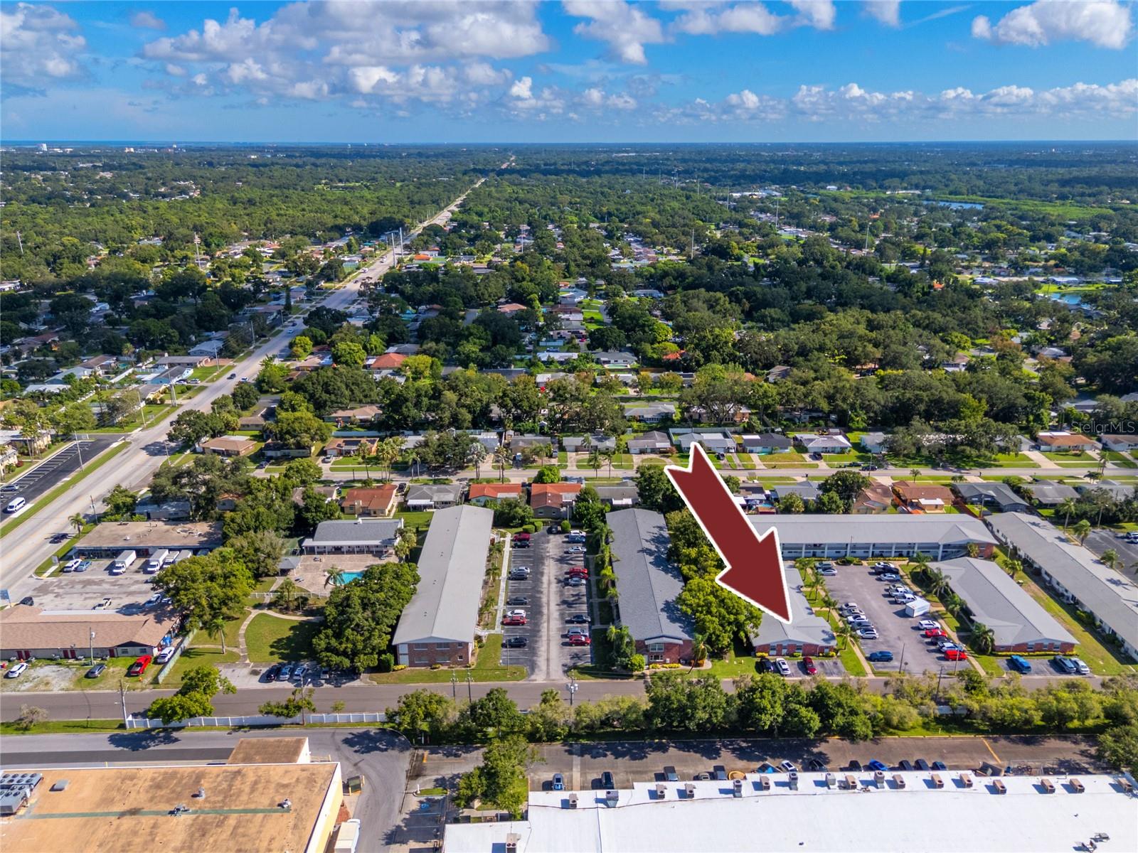 400 BRANDY WINE DR #400, LARGO, FL, 33771