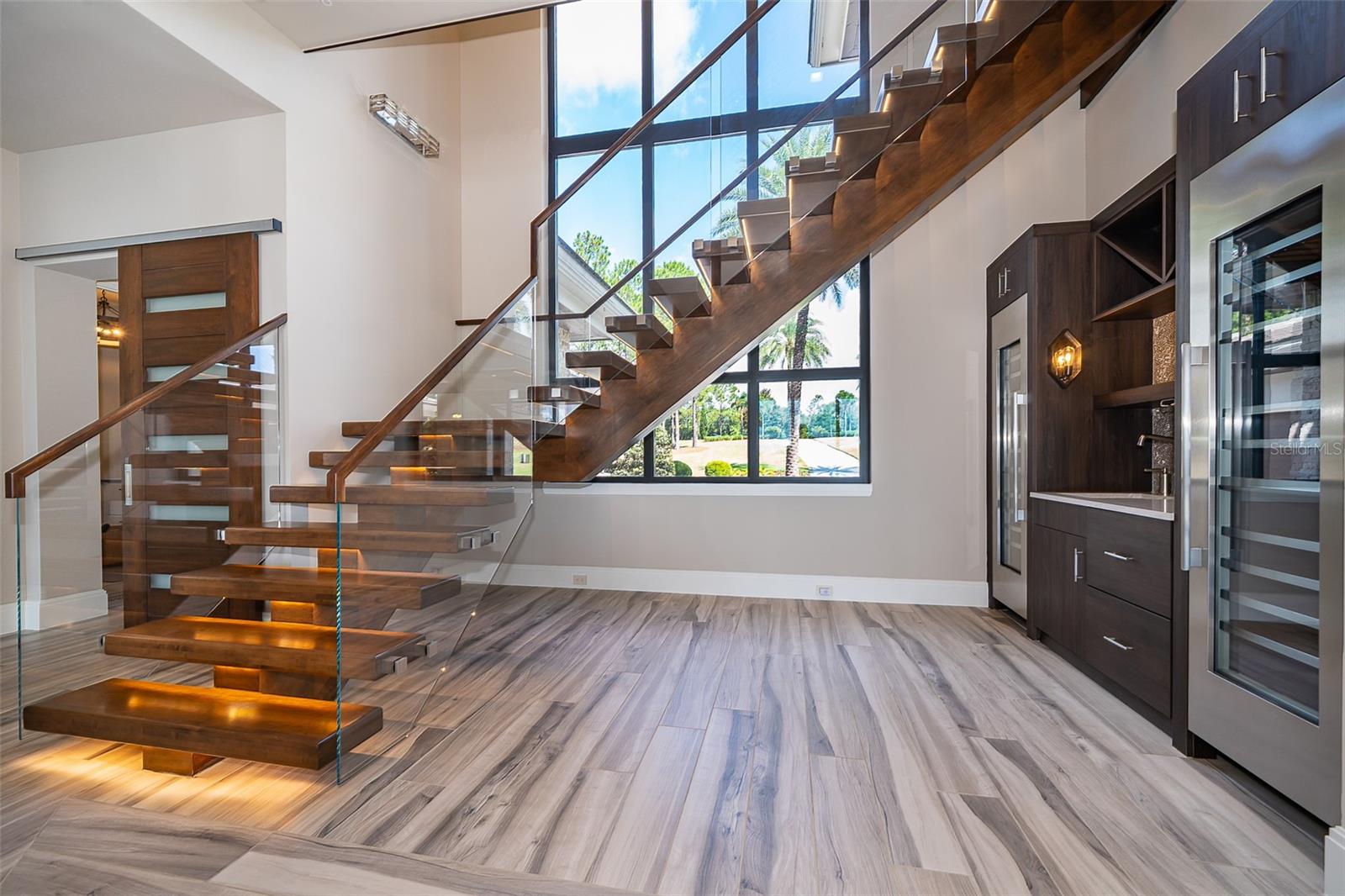 O6334958 Property Photo