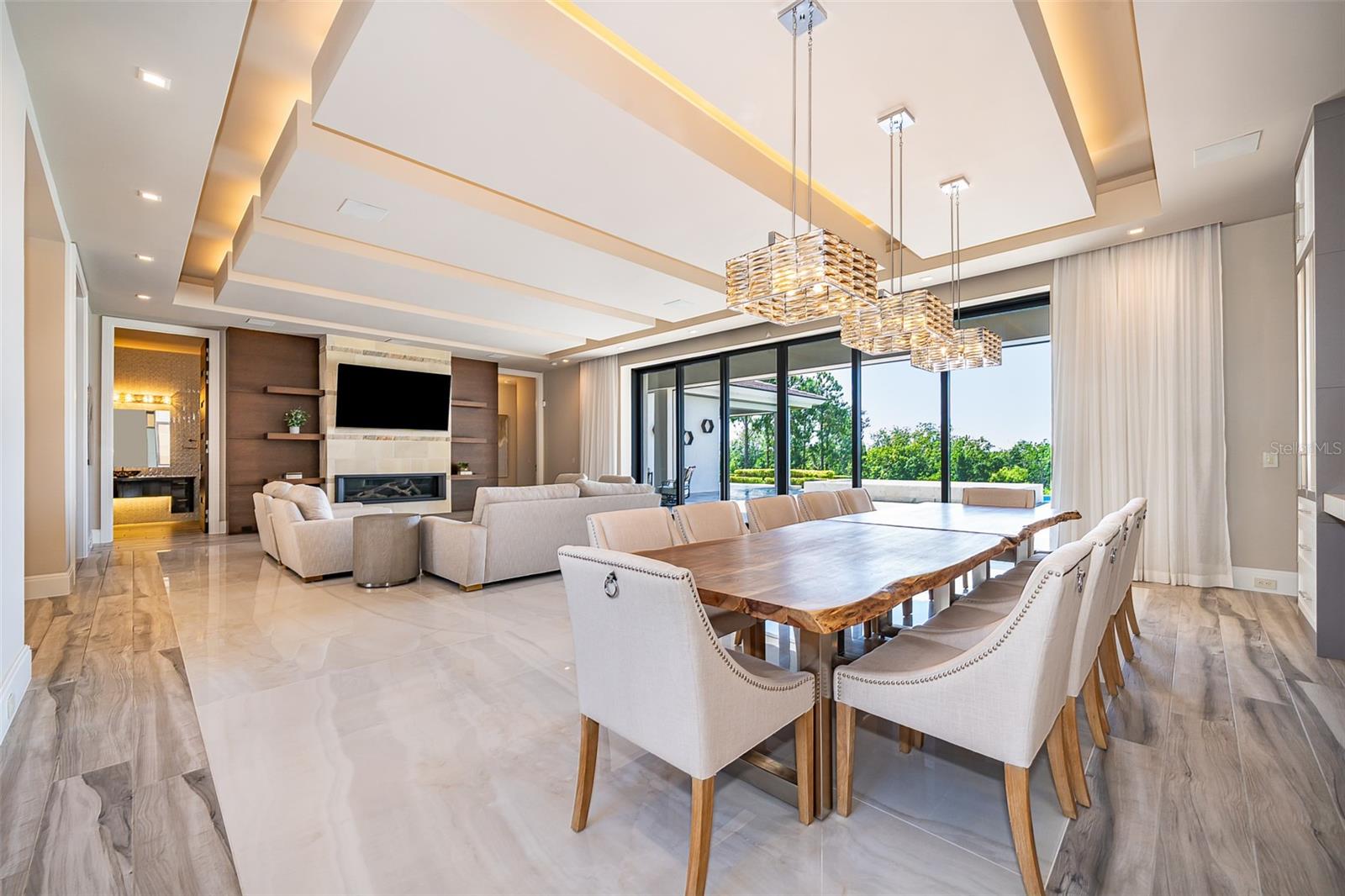 O6334958 Property Photo