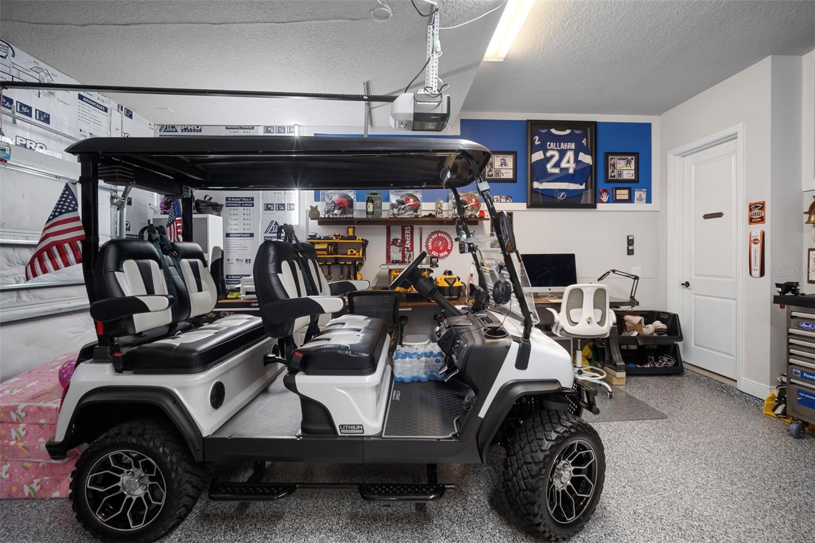 Fully Converted Garage with AC/Heat