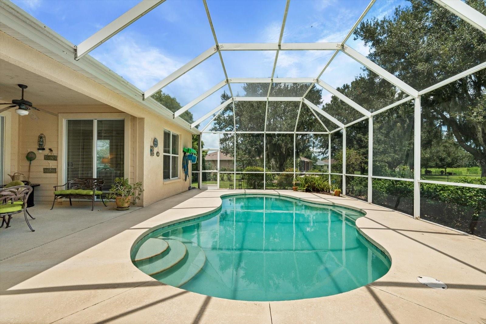 A4661728 Property Photo